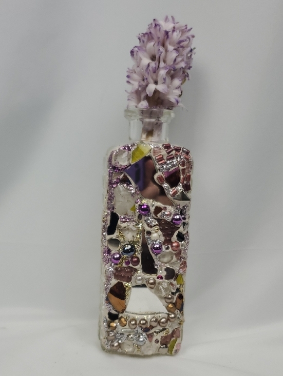 The Unbranded Brand Other - Decorative Mosaic Glass Vase with Purple Accents